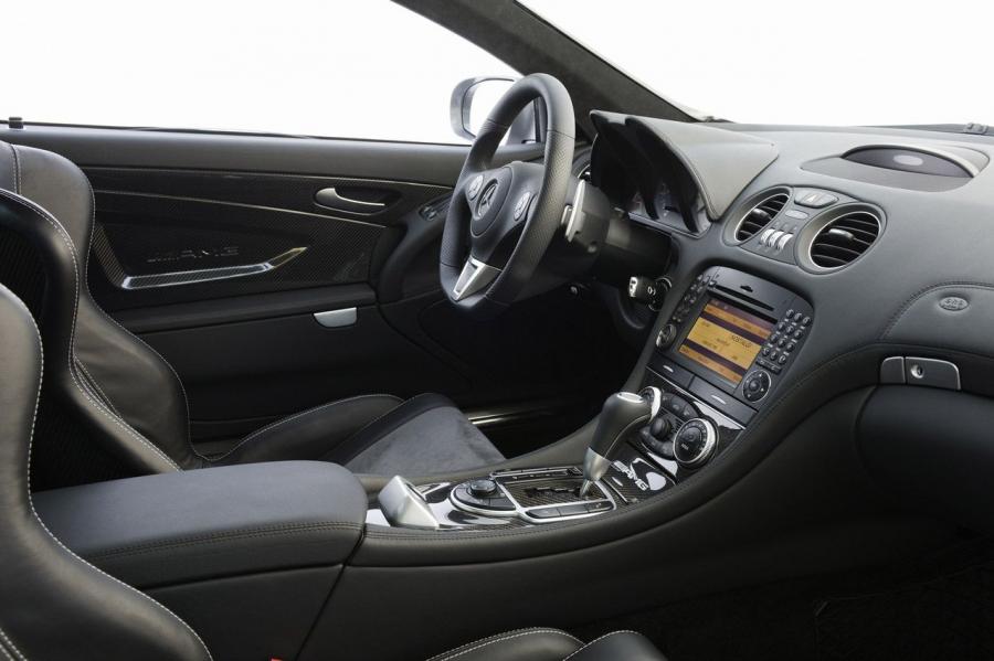  Mercedes-Benz SL65 AMG Black Series 2009 года  (фото 37 из 45)